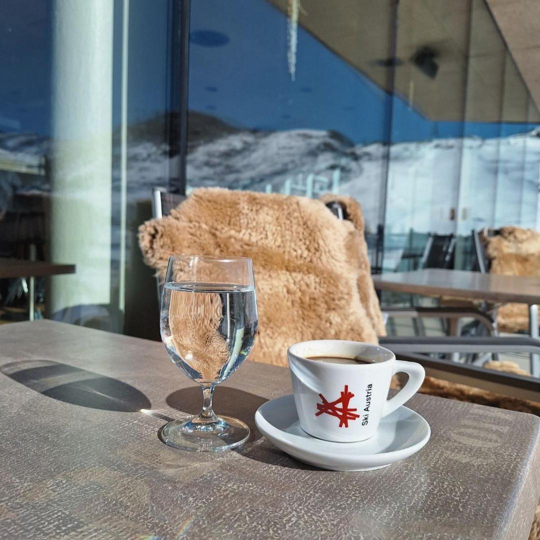 Hotel Ski Austria St.Christoph A.A. Санкт-Кристоф-ам-Арльберг Экстерьер фото
